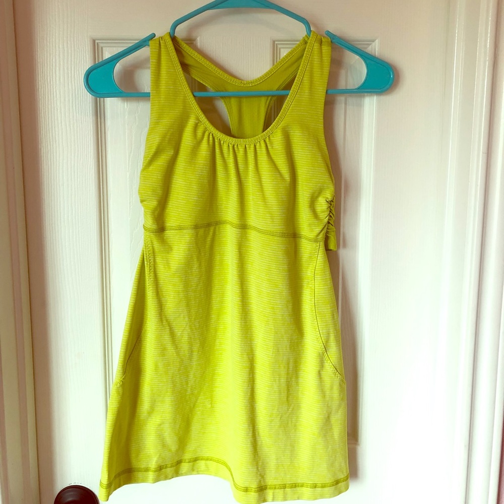Super cute lululemon top